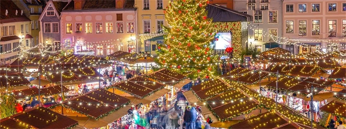 Retail Industry Welcomes Christmas Carnival Through Digital Display Retail Industry Welcomes Christmas Carnival Through Digital Display